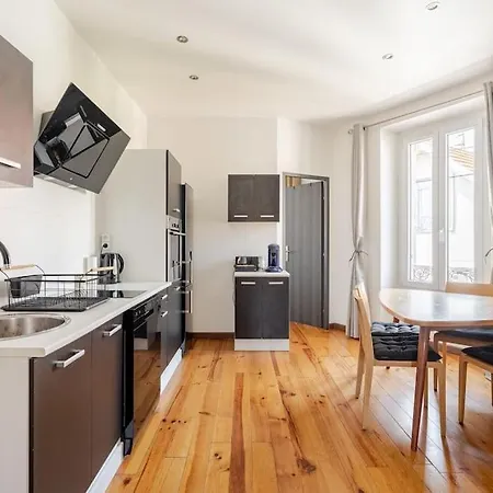 Cannes, 3 Pièces Proche Centre Et Plages