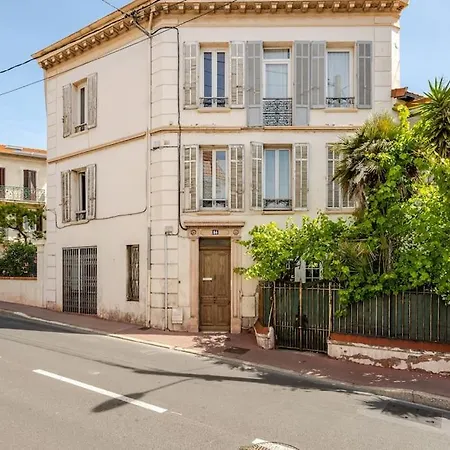 Cannes, 3 Pieces Proche Centre Et Plages