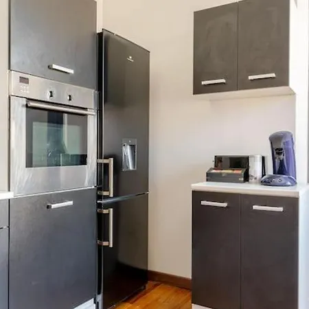 Appartement Cannes, 3 Pièces Proche Centre Et Plages *